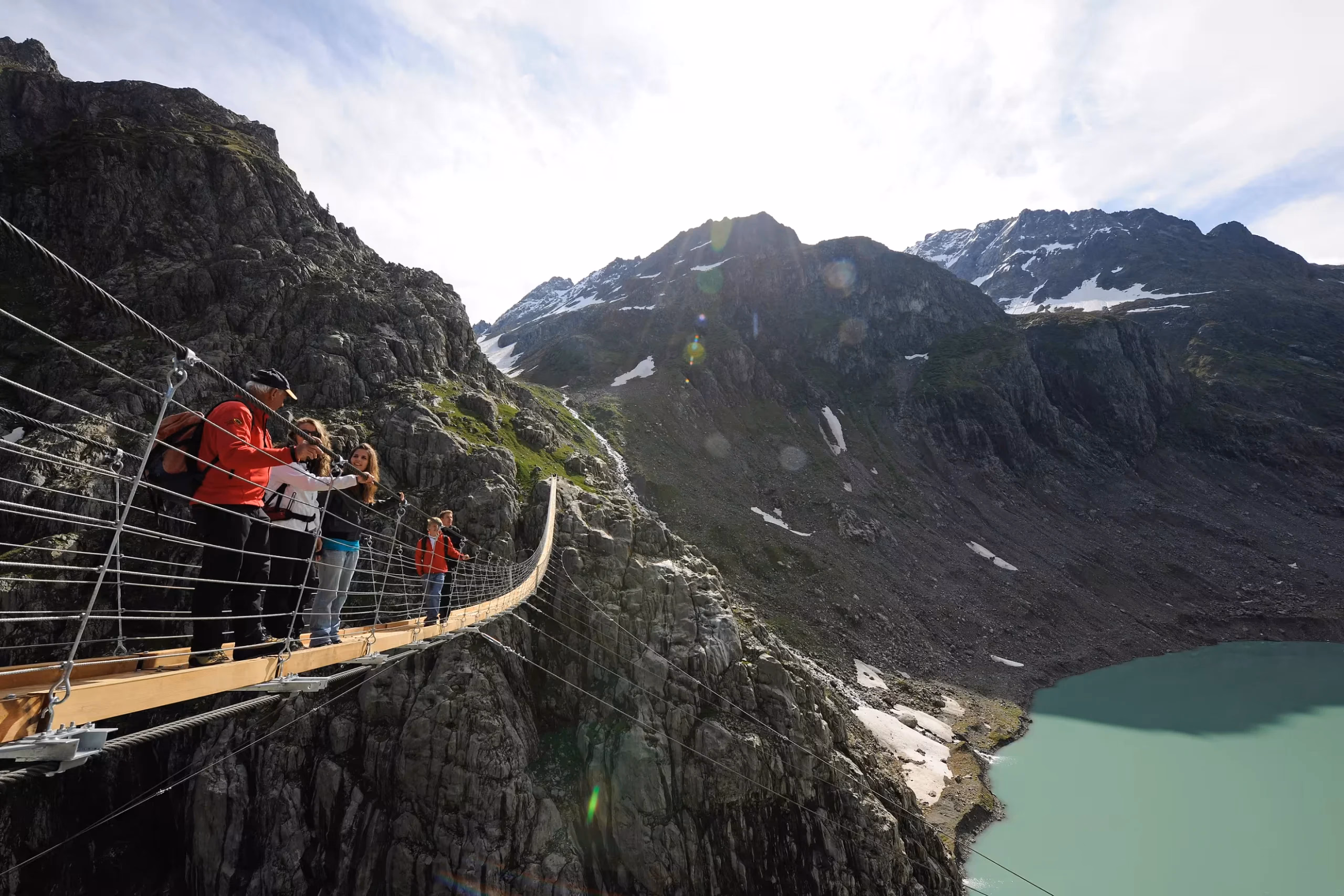 Triftbahn a cesta k Triftbrücke